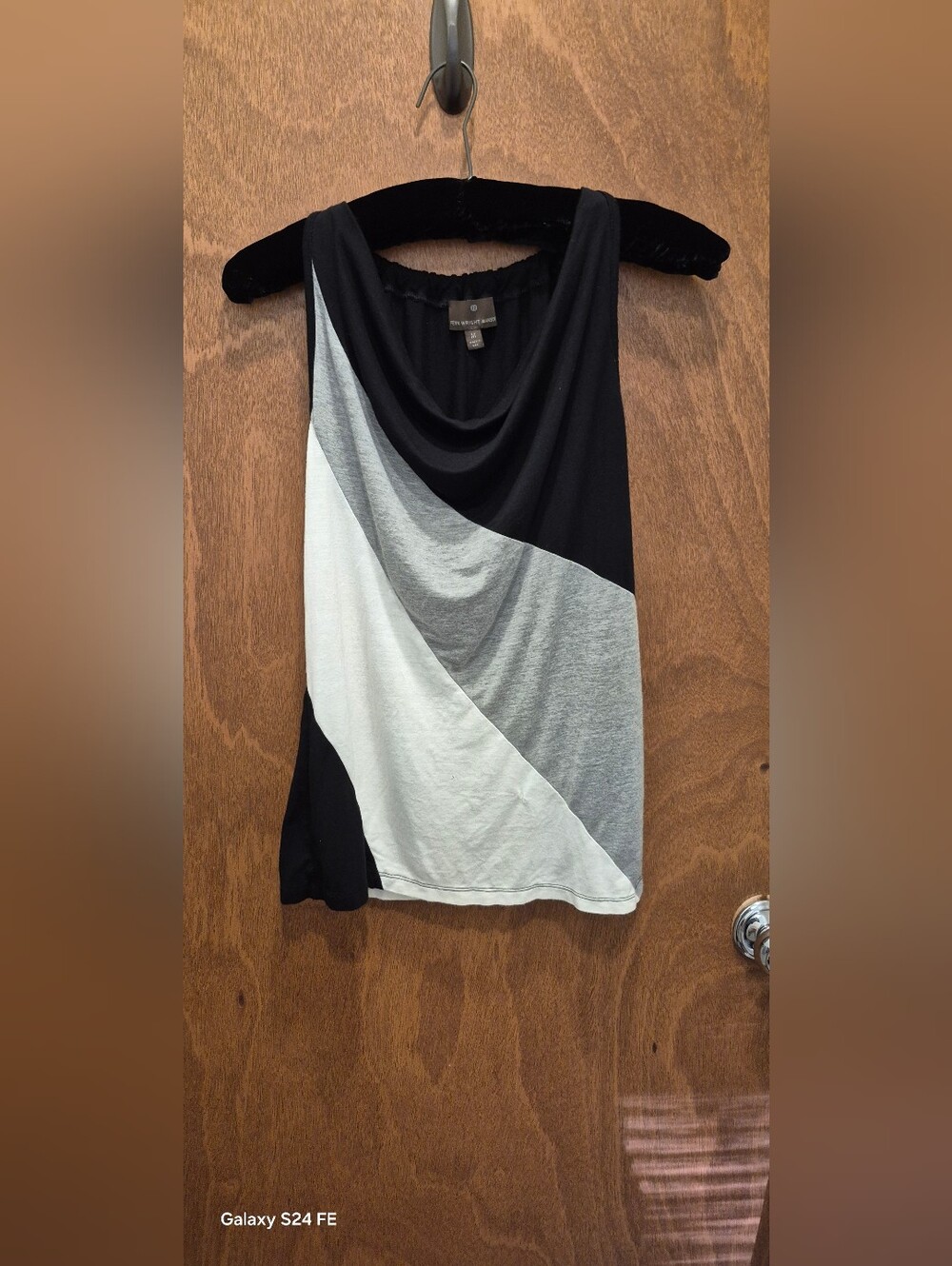 Fenn Wright Manson Black, Gray & White Draped Neck Tank